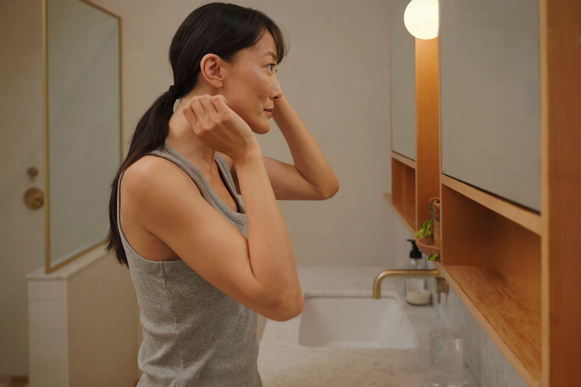Signs of Menopause at 40 and How to Manage Them
