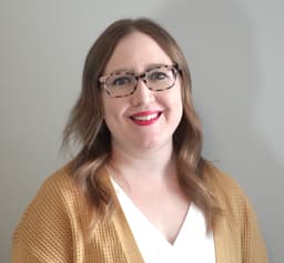 photo of Sarah Glinski, RD