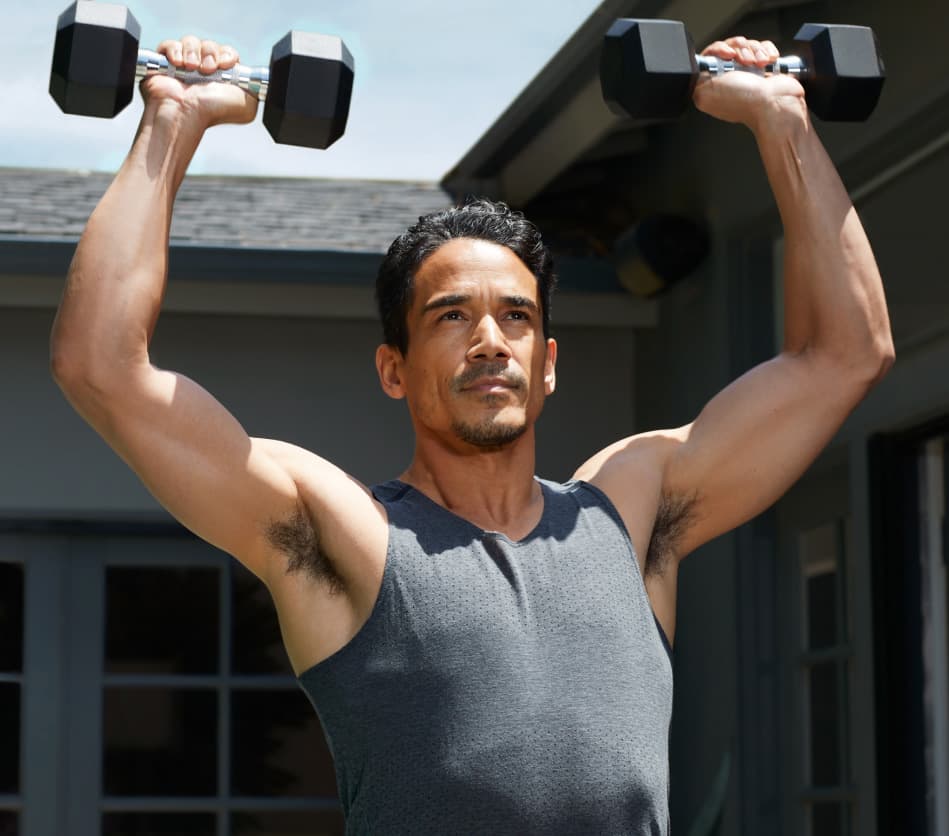 man-lifting-weights